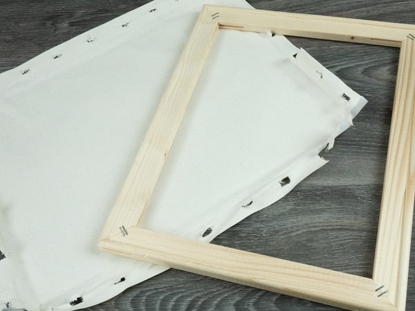 The canvas and the frame separated from each other