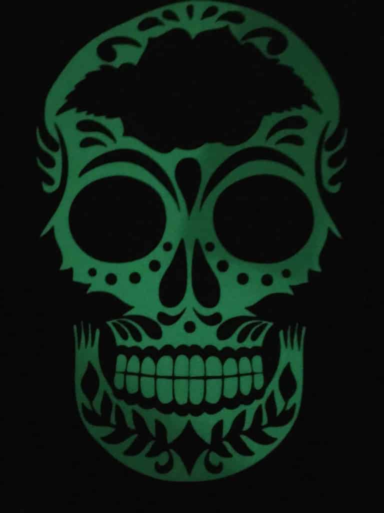 The glow of the LuminousFlex layer in the dark
